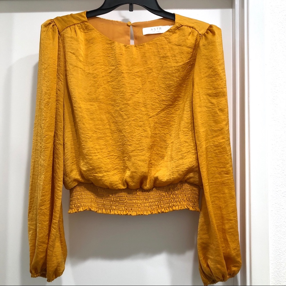 Astr The Label Satin Smocked Keyhole Back Blouse
